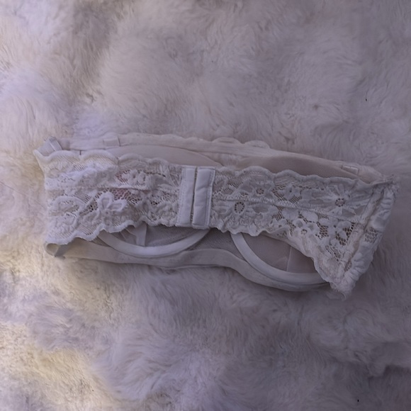 White Strapless Lace Bra - Picture 2 of 2